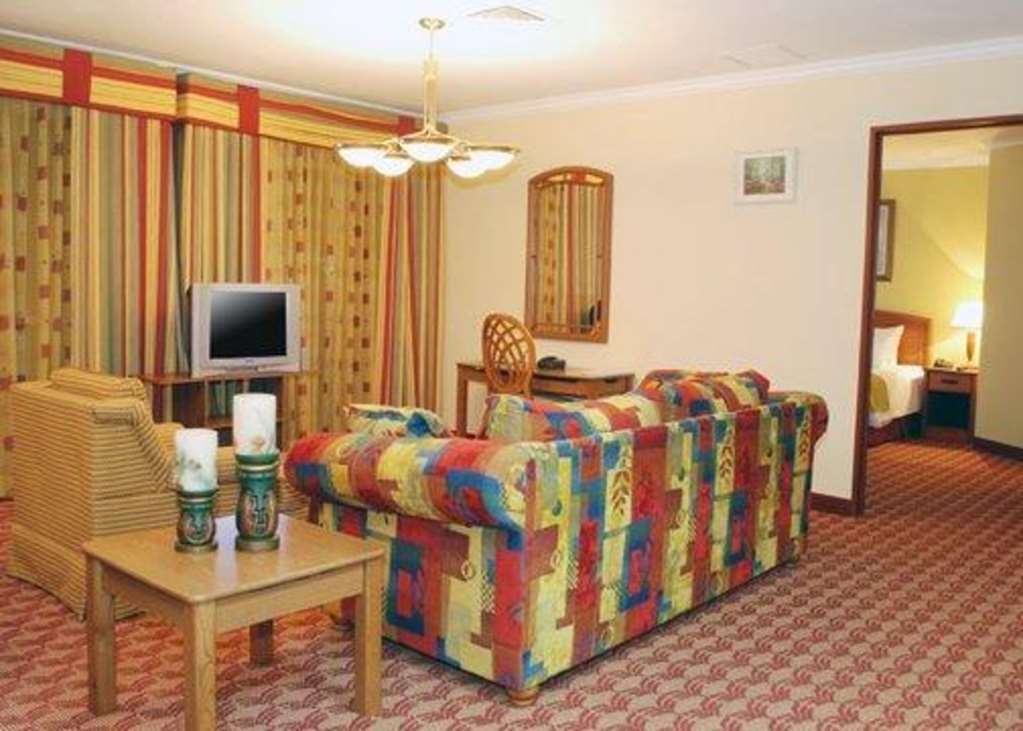Suites Las Palmas, Hotel & Apartments. San Salvador Zimmer foto
