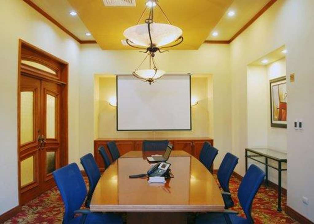 Suites Las Palmas, Hotel & Apartments. San Salvador Business foto
